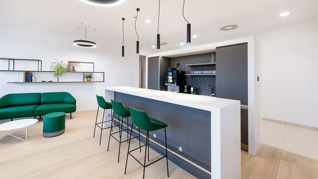 Der neue Living Room am RWA Campus. Ein Ort zum Abschalten und Wohlfühlen. © Romana Fürnkranz