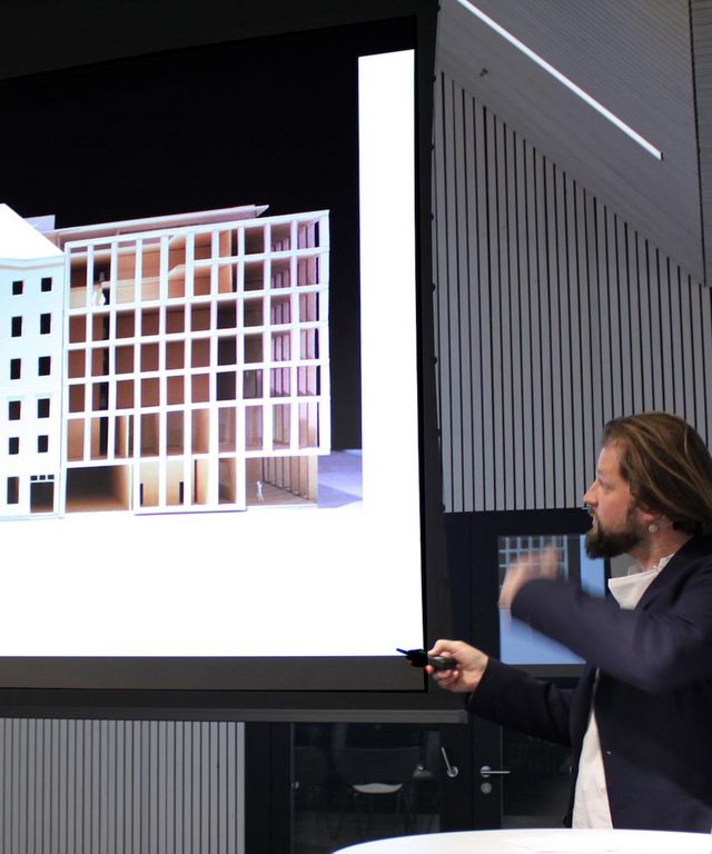 Michael Salvi, Schenker Salvie Weber Architekten On Stage Seminar Post am Rochus © M.O.O.CON