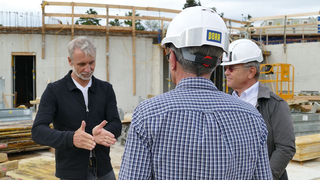 Das Projektteam auf der Baustelle. © MAM