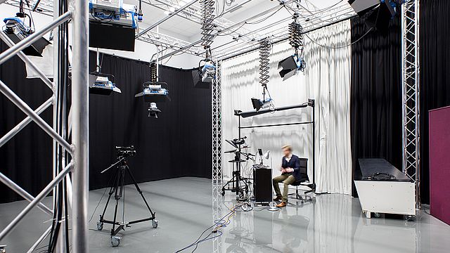 Das hauseigene ÖAMTC Filmstudio. © Walter Oberbramberger